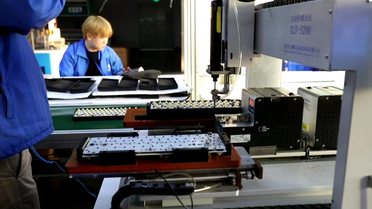 Assembly workstation — Assembly 2