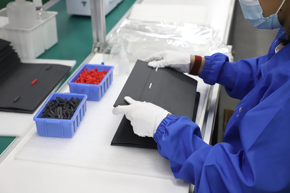 Keyboard cable assembly workstation